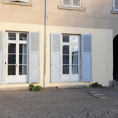 Apartment Centre, T2 Bergere Avec Parking Issoire