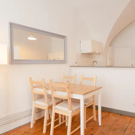 Centre, T2 Bergere Avec Parking Apartament *